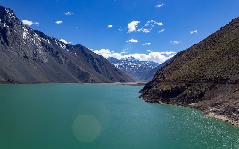 Embalse el Yeso, lago no Cajón del Maipo